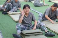 陷入早恋的少女华丽转变